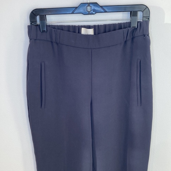 Aritzia Darontal Pant in Grey - Picture 6 of 11